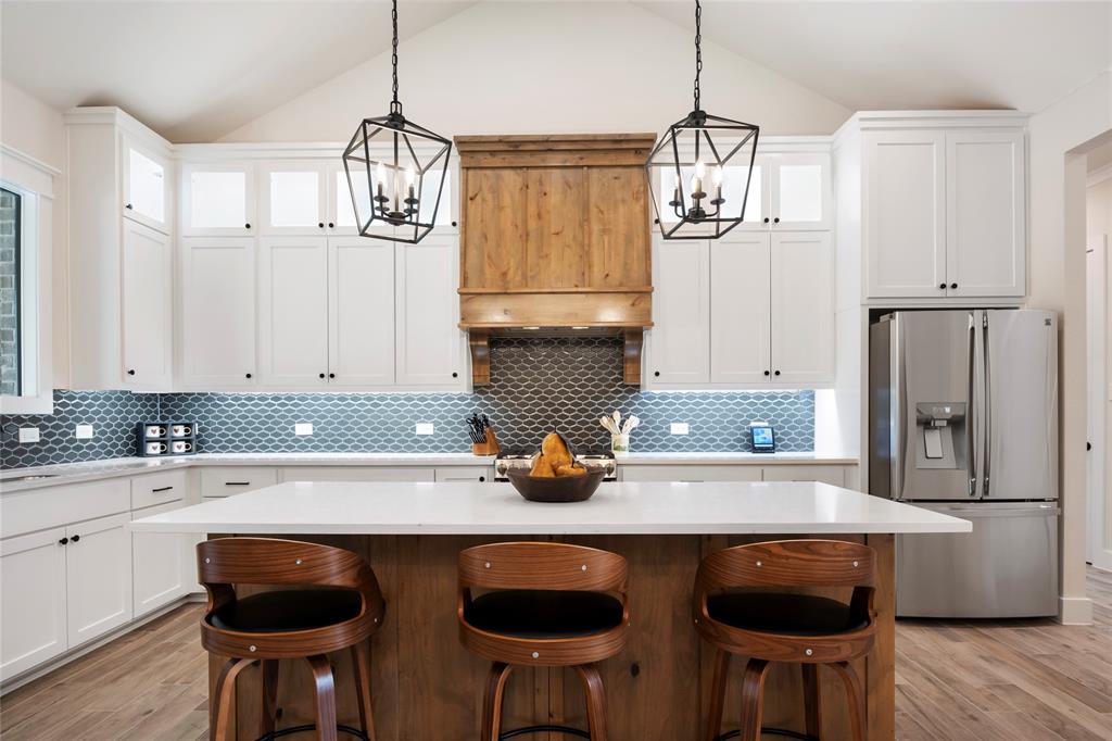 Lincoln Pointe - Residential