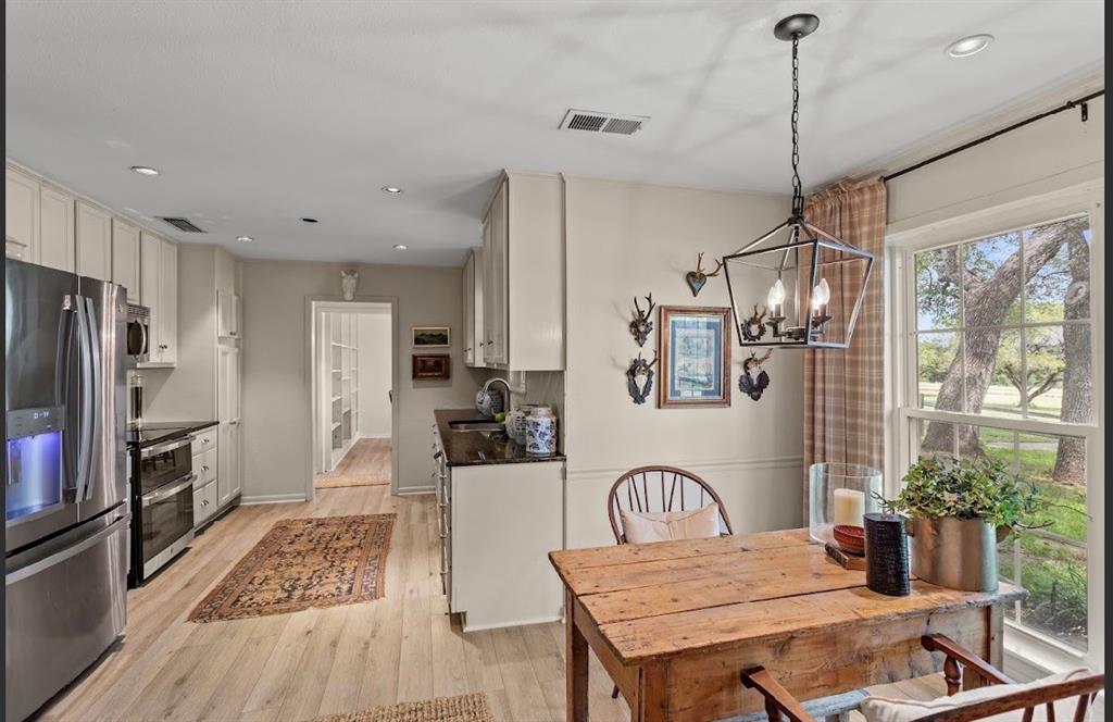 A1046 BROWNING, H - Residential