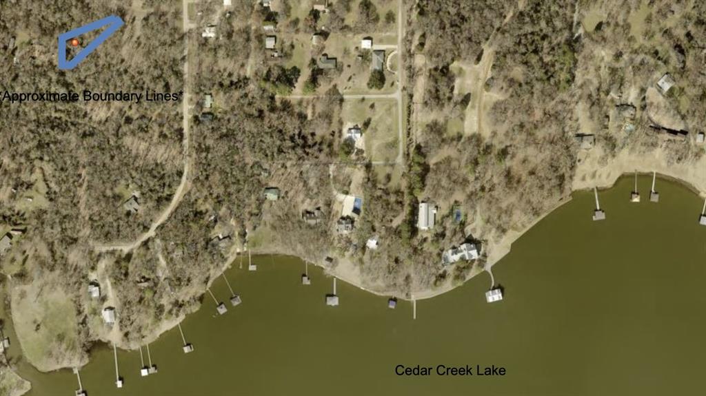 Treed lot located in the Christopher Ridge subdivision near Cedar Creek Lake. This pie-shaped lot offers minimal road frontage and widens toward the back—please refer to the plat map for exact dimensions. No survey is available. Seller financing available. Be sure to review the deed restrictions for additional property details and building requirements.All information is deemed reliable but should be independently verified by the buyer and buyer’s agent.