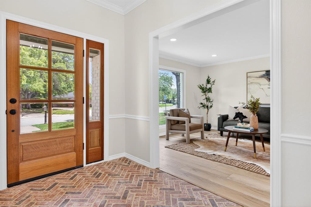 Ridglea Country Club Estate - Residential