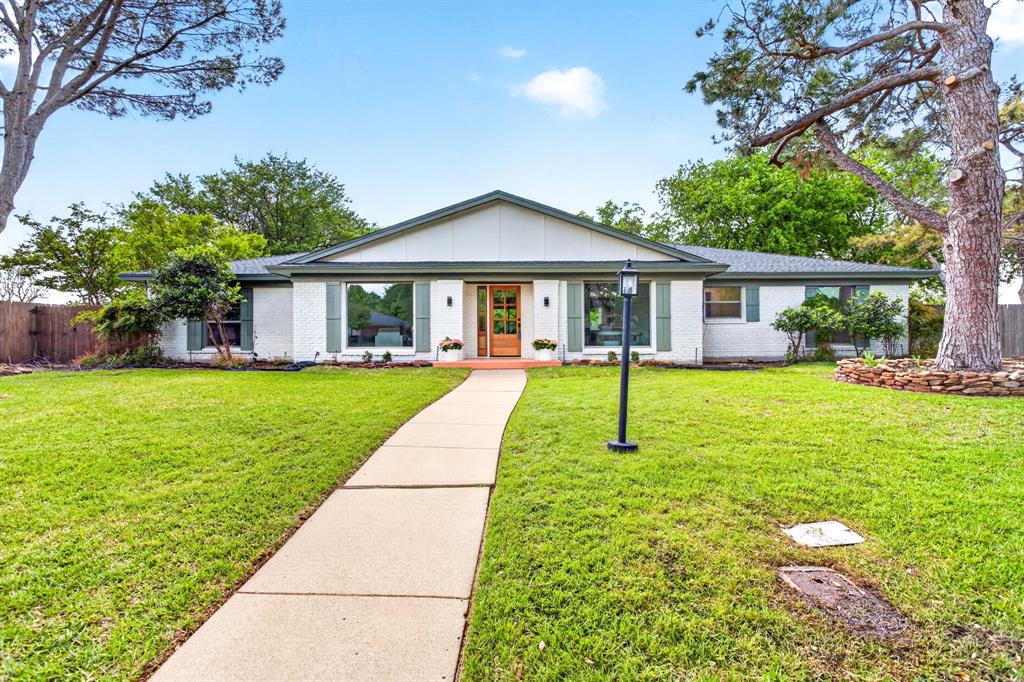 Ridglea Country Club Estate - Residential