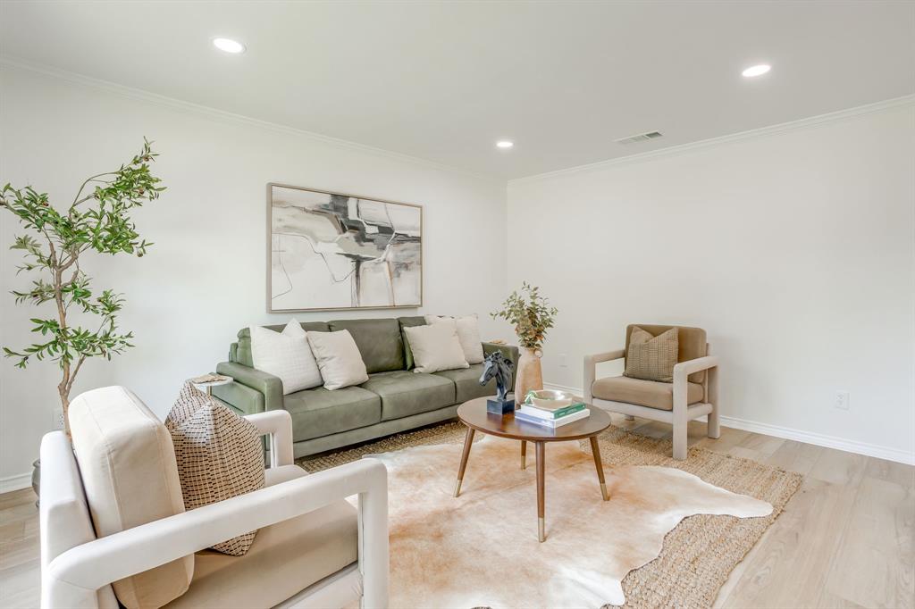 Ridglea Country Club Estate - Residential