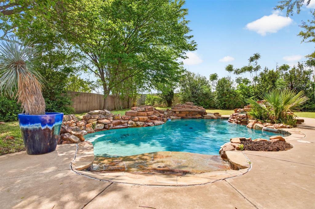 Ridglea Country Club Estate - Residential