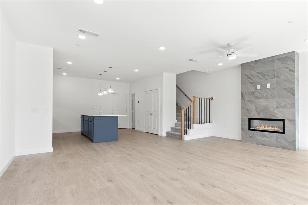 Willow Grove Townhomes - Residential