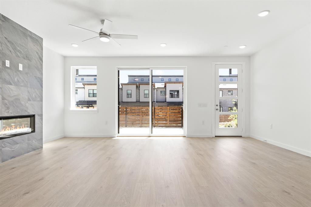 Willow Grove Townhomes - Residential