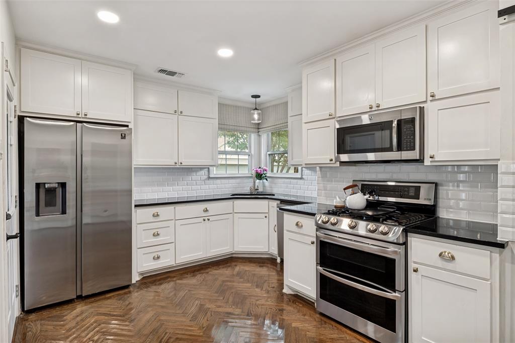 Wilshire Place - Residential