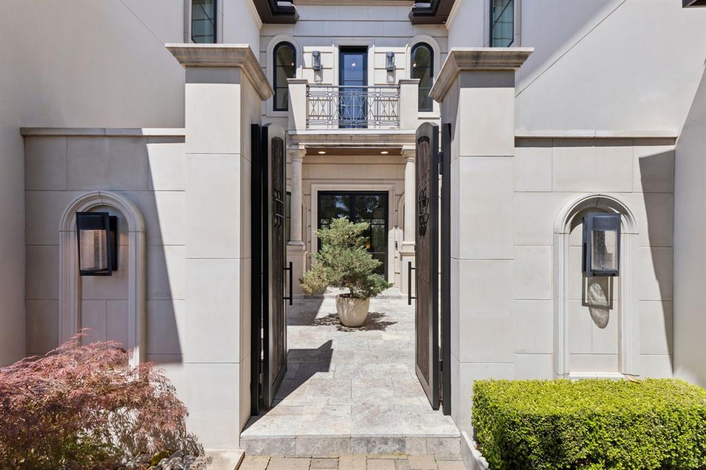 Crestway Forest Estates - Residential