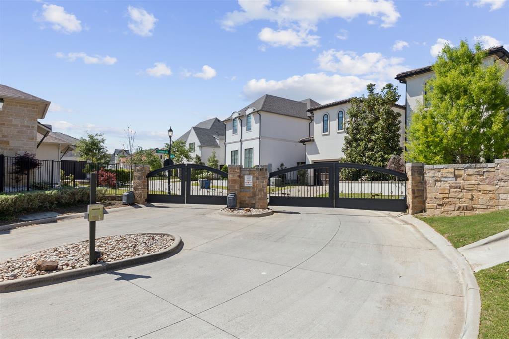 Crestway Forest Estates - Residential