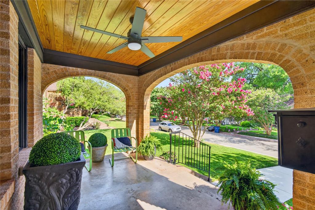 Hollywood - Residential