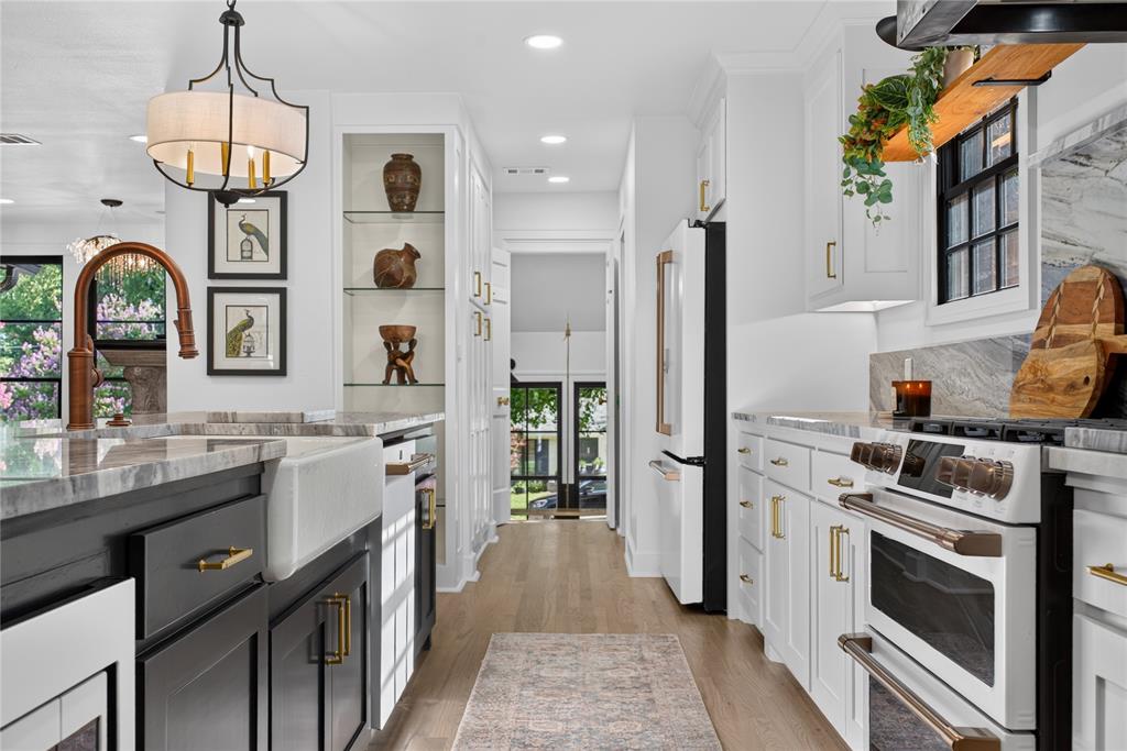 Hollywood - Residential