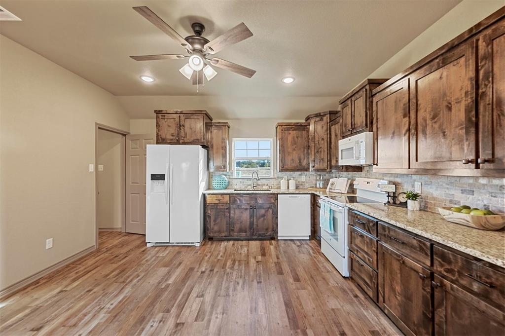TOP O LAKE ESTATES - Residential