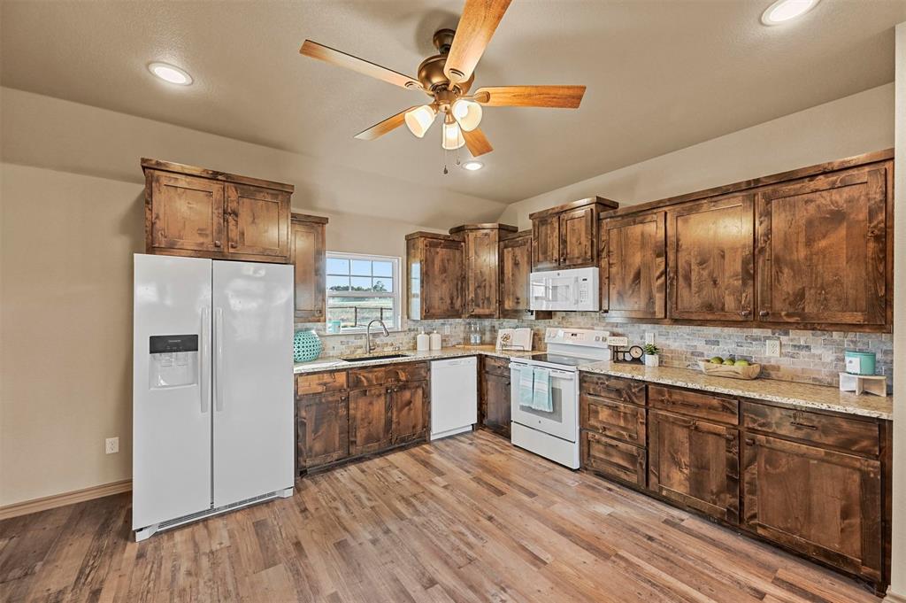 TOP O LAKE ESTATES - Residential