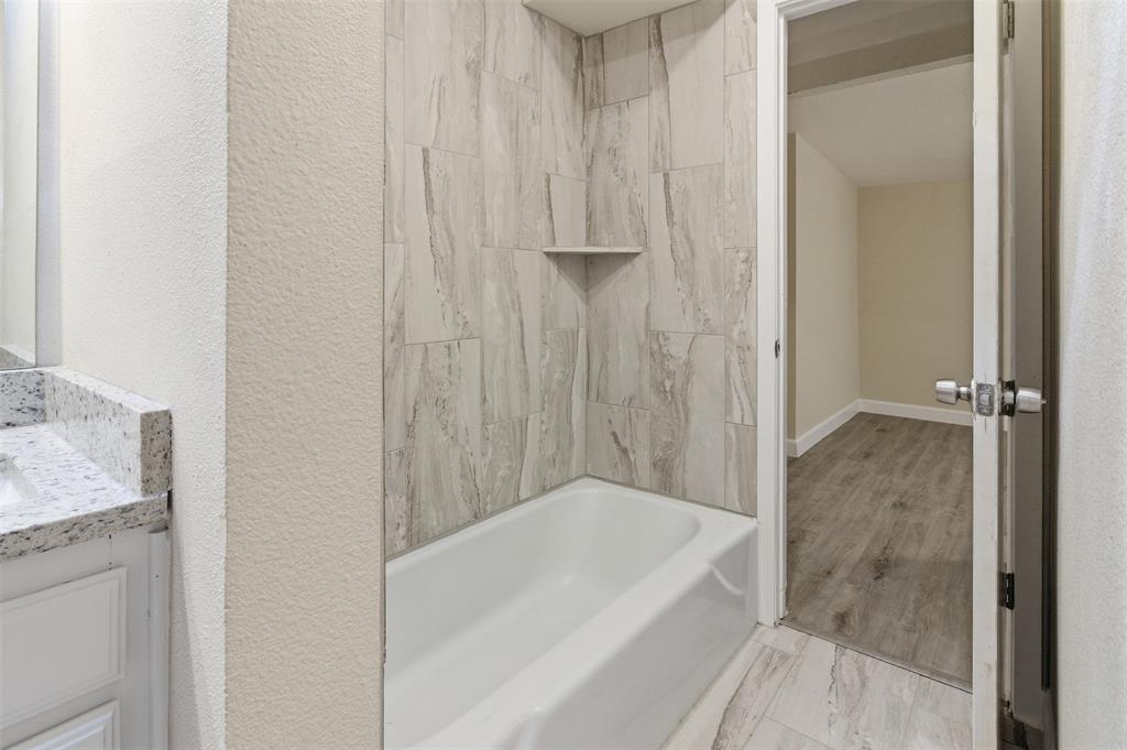 Oaks The Arlington - Residential
