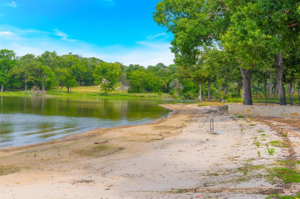 Fleming Pointe - Land