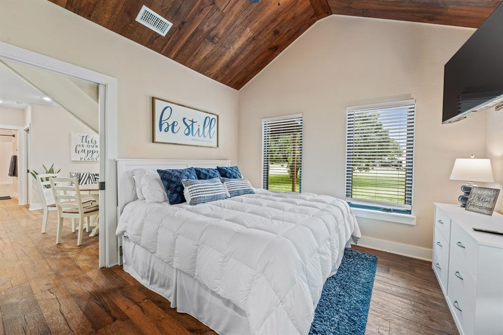 Twin Lake - Residential