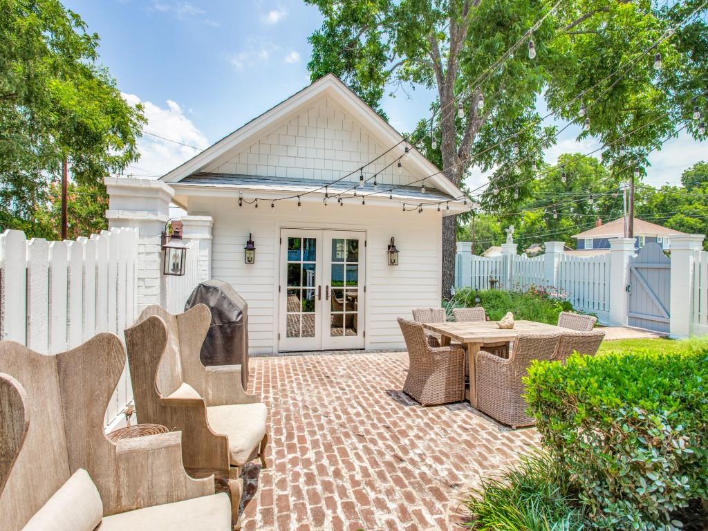 Original Cleburn - Residential