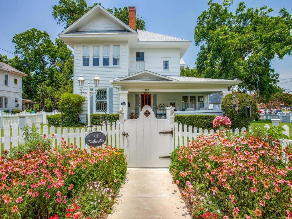 Here is your chance to own a beautiful, immaculate, Holiday Showcase Historic Estate built in the late 1800's. This beautiful home has been completely and lovingly restored. While it maintains its historic charm, the house has also been updated with all the modern conveniences. It features original hardwood floors, five fireplaces, numerous oversized decorative windows, quartz countertops, and stunning woodwork throughout. Primary suite features a large private balcony and spacious adjacent second living area. The grounds include a large fenced front and side yard, beautiful gardens, automatic sprinkler system.  The side courtyard features temperature-controlled detached flex room that can serve as a guest suite with exposed wood beams, vaulted ceiling, and a gas fireplace.  Utility areas include a full sized laundry room, pantry, mud room, and half-bath. The home has all new electrical, new plumbing throughout, and 2 Trane HVAC units.  This one is truly a showstopper!