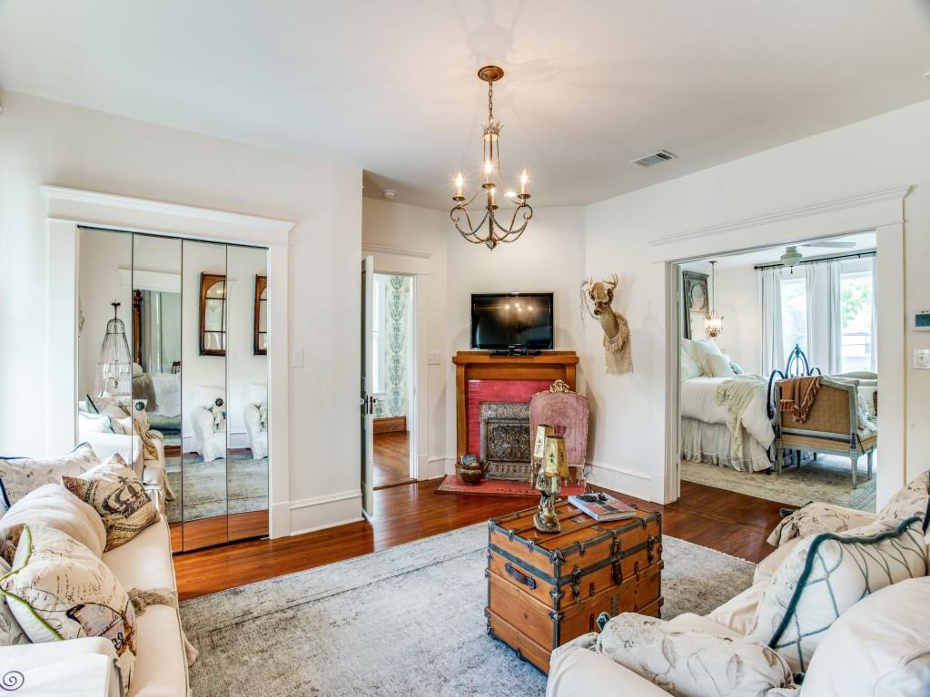 Original Cleburn - Residential