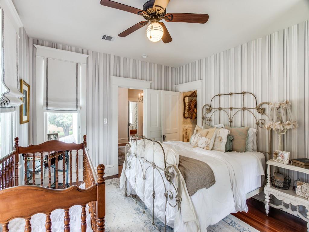 Original Cleburn - Residential