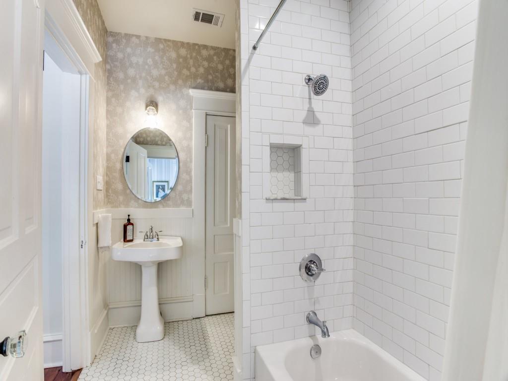 Original Cleburn - Residential