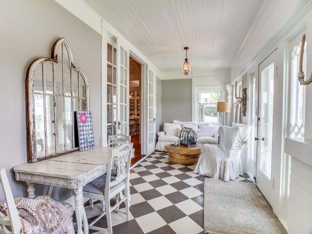 Original Cleburn - Residential