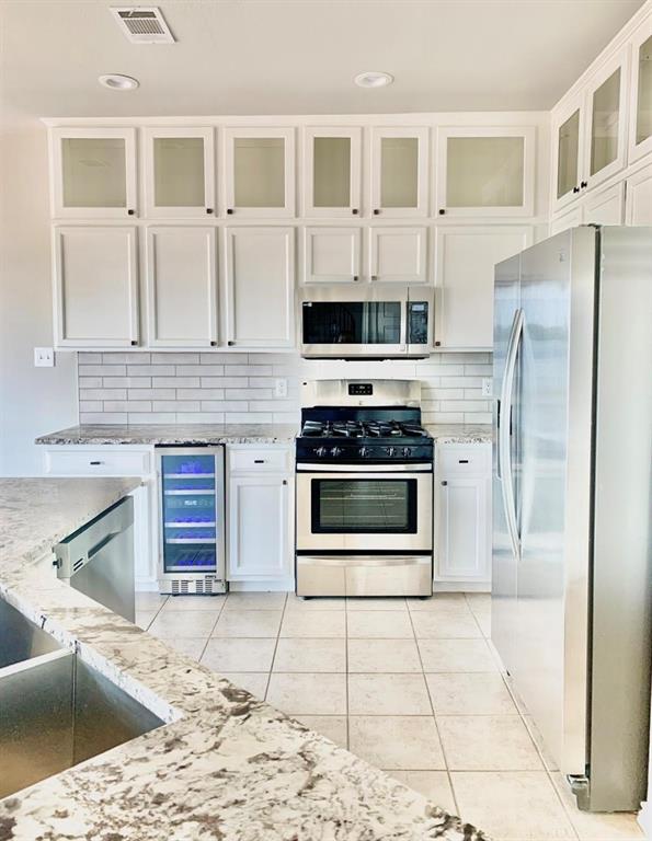 Signal Ridge #4 - Residential Lease