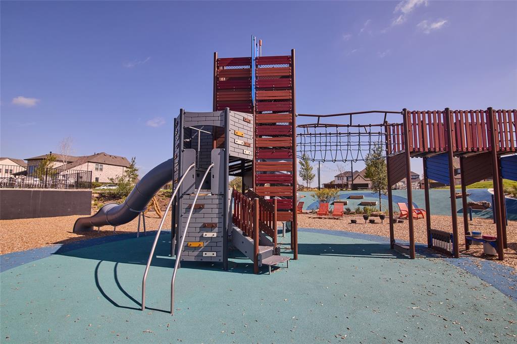 The Ridge at Northlake - Residential