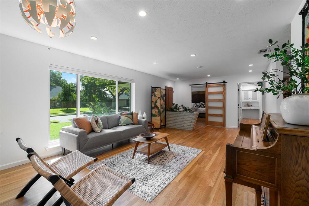 Crestview East 01 - Residential