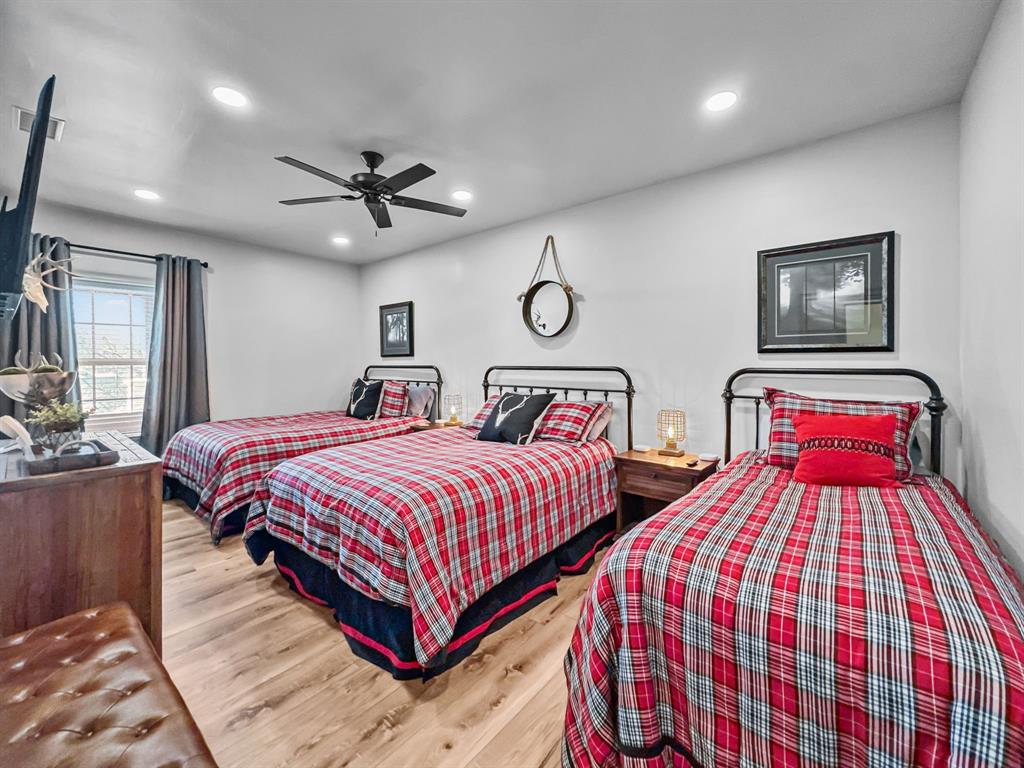 Sportsmans World - Residential