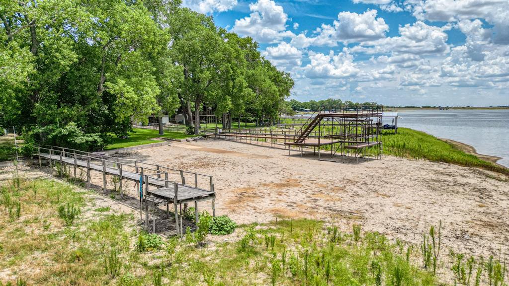 Lake Weatherford - Residential