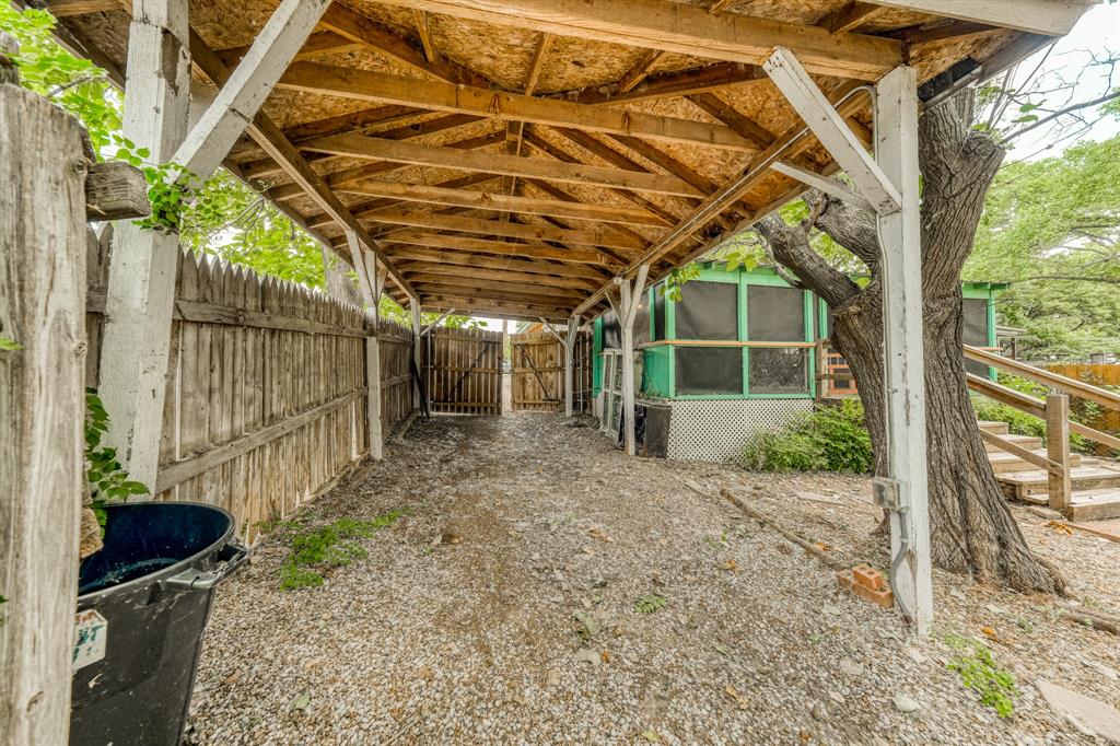 Lake Weatherford - Residential
