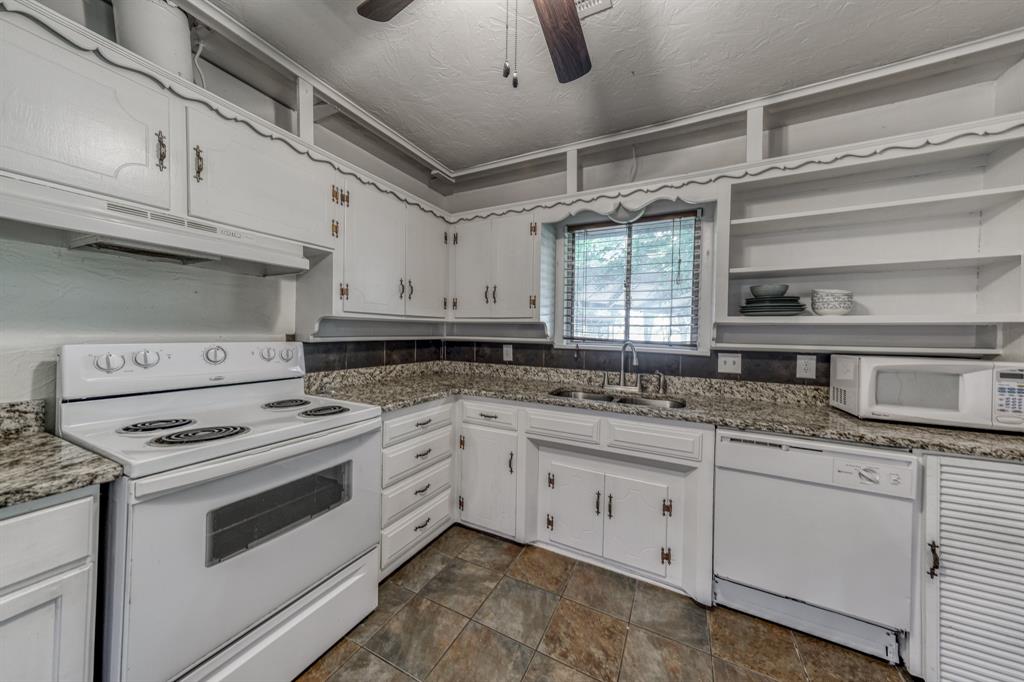 Lake Weatherford - Residential