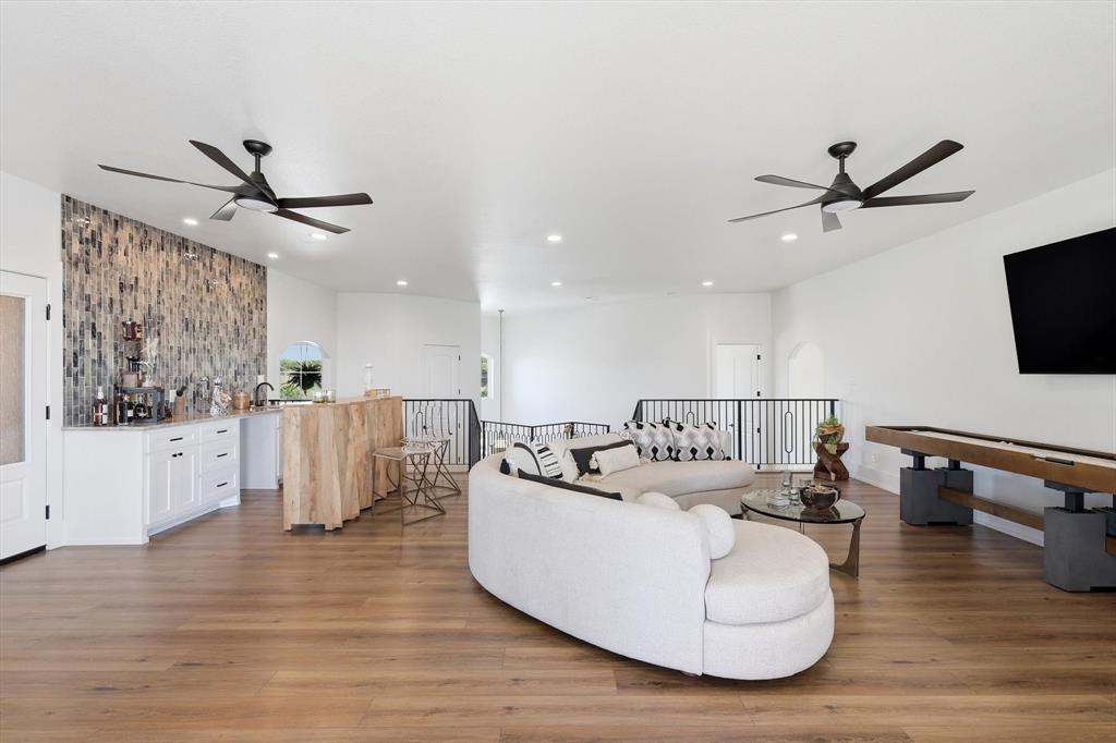 Sportsmans World - Residential