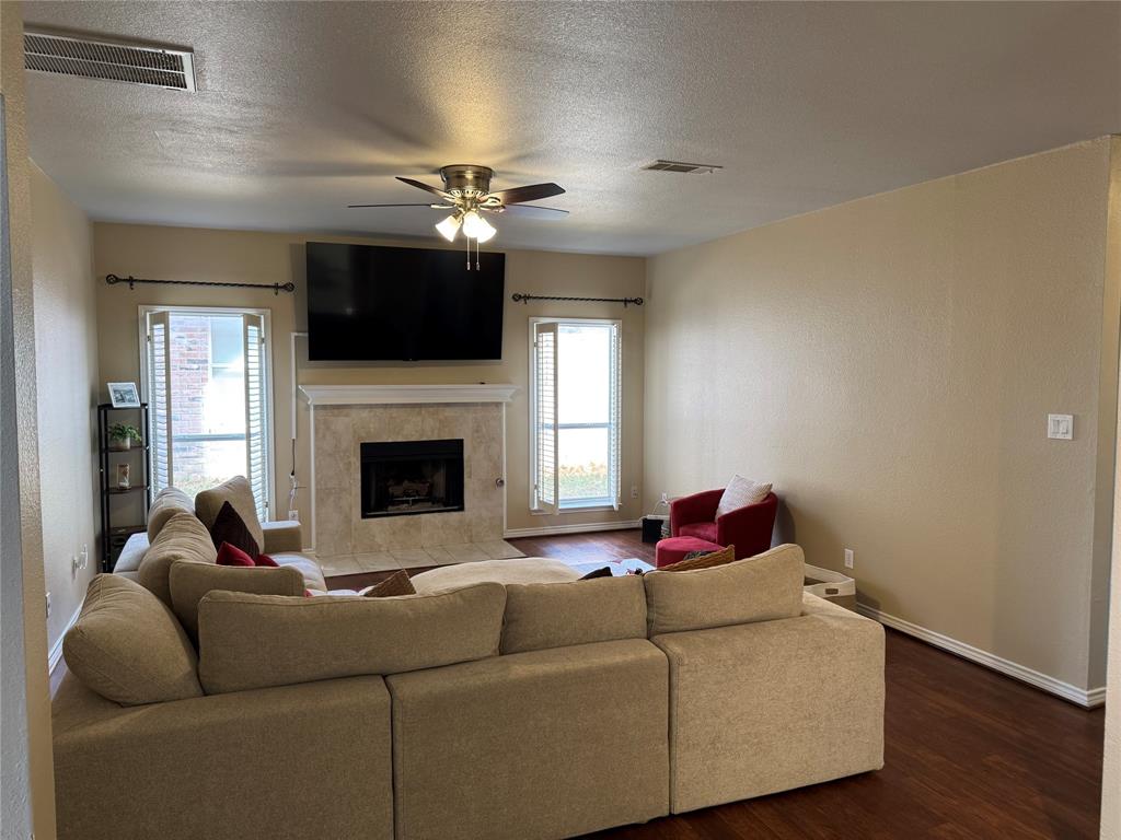 Meadow Glen - Residential