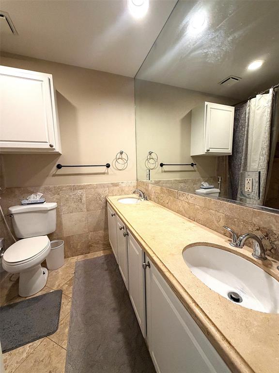 Forum Of Dallas Condo - Residential