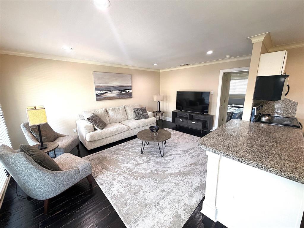 Forum Of Dallas Condo - Residential