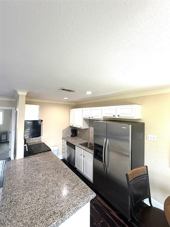 Forum Of Dallas Condo - Residential