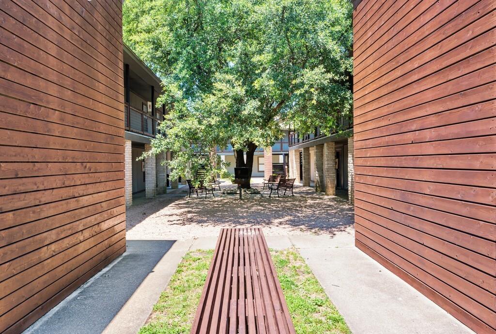 Anderson J P - Residential