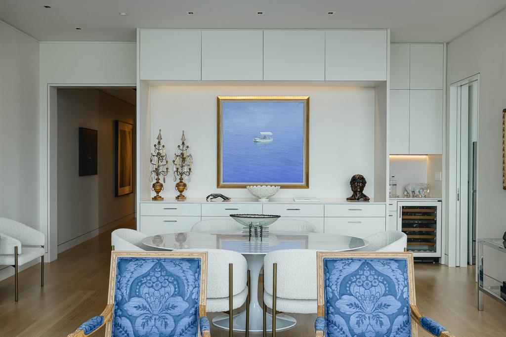 HALL Arts Residences - Residential