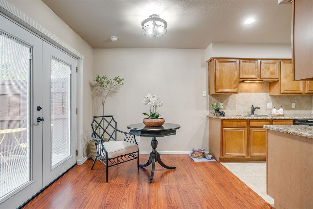 Cedar Creek Twnhms - Residential