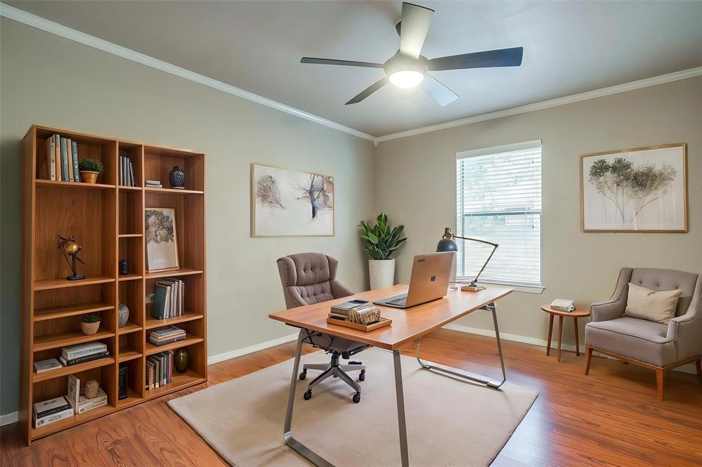 Cedar Creek Twnhms - Residential