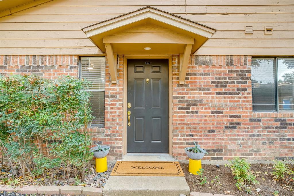 Cedar Creek Twnhms - Residential