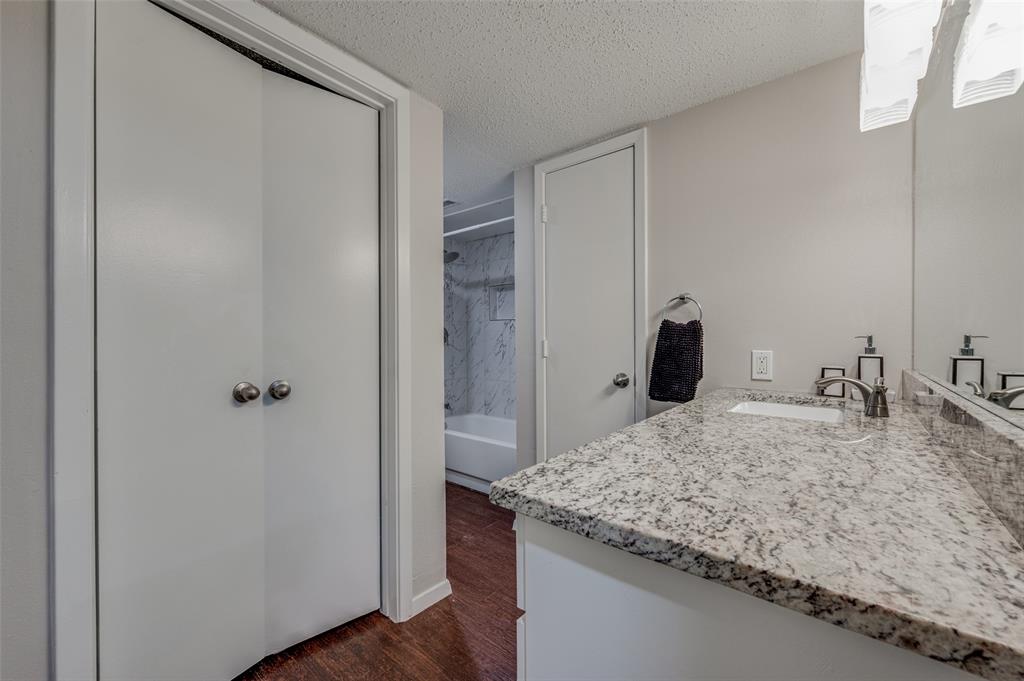 Tealwood-On-The-Creek Condo - Residential