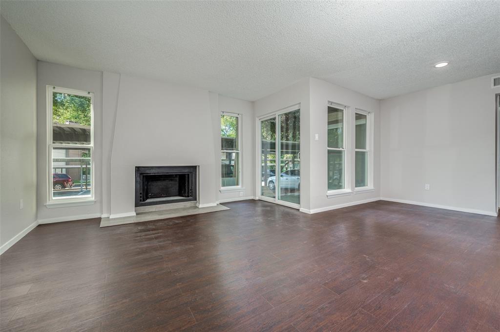 Tealwood-On-The-Creek Condo - Residential