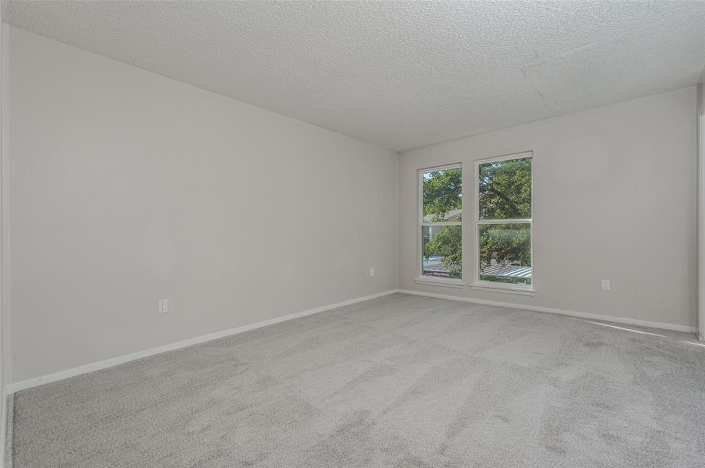 Tealwood-On-The-Creek Condo - Residential