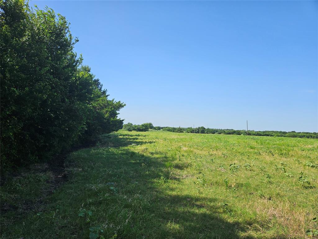 A0527 - Land