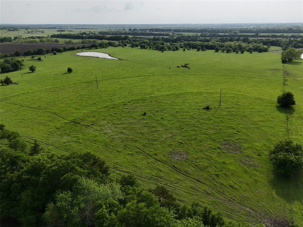 A0527 - Land