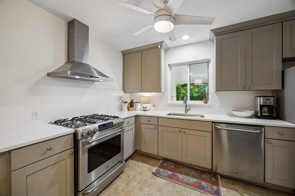 Ridgewood Park - Residential