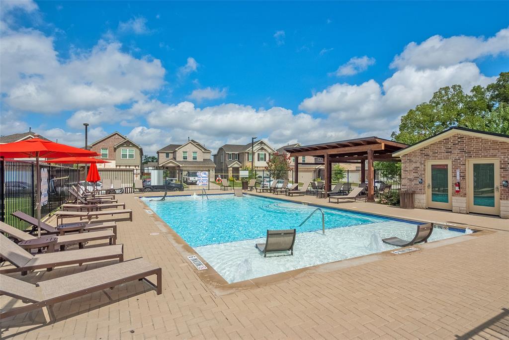 Tenison Vlg at Buckner Ter - Residential