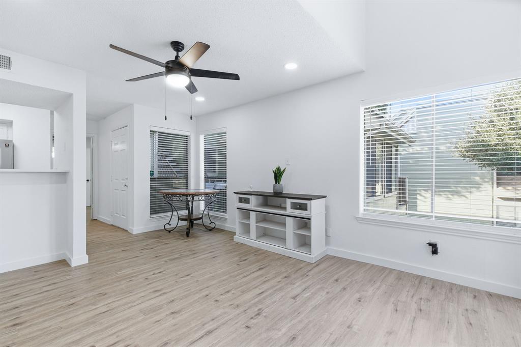 University Park Condo - Residential